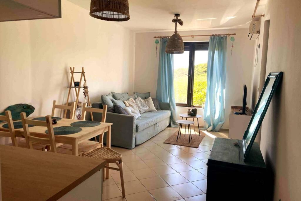 Seaview Dreamy Apartment With A Pool And Garden Синеморец Екстериор снимка